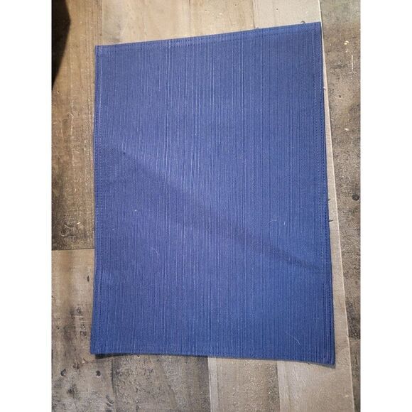 Blue table cloth placemat table decor - Picture 2 of 3